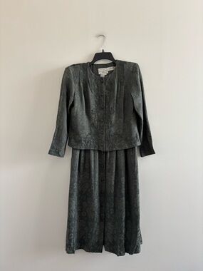 VTG Karin Stevens Dress Olive Green Jacquard Button Beaded Size 4 Modest Evening